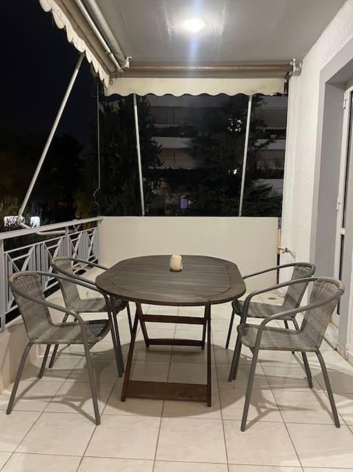 Dm Apartment 1 Athén Kültér fotó